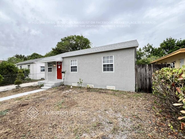 Photo - 707 40th St