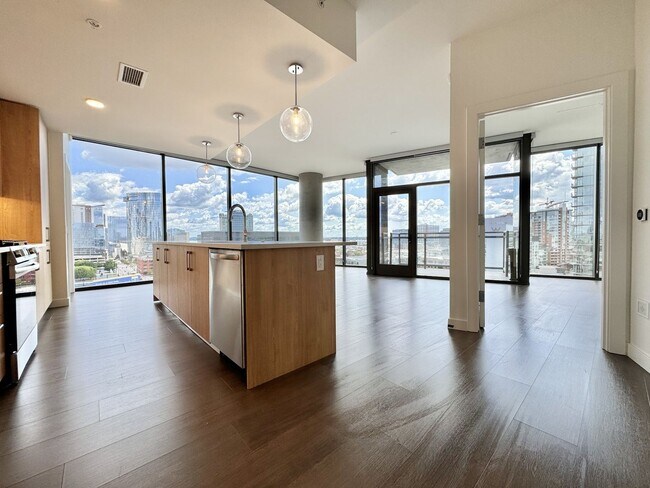 Photo - Luxury 2 Bedroom Condo in Pullman Gulch Union