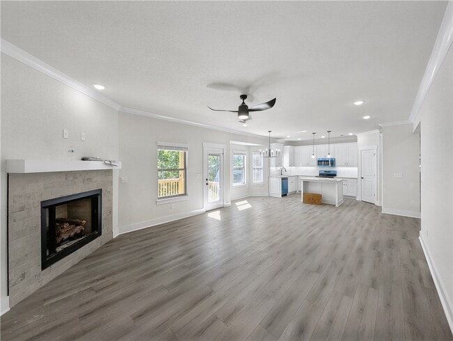 Photo - 284 Stoneykirk Dr