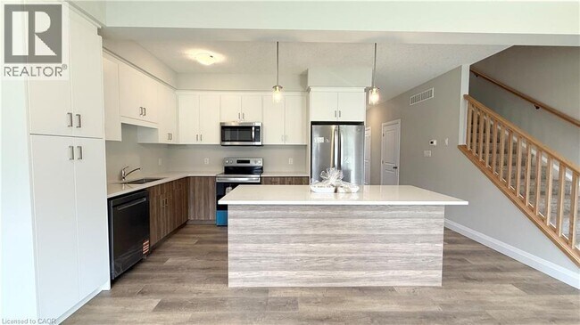 Photo - 6941 Heathwoods Ave