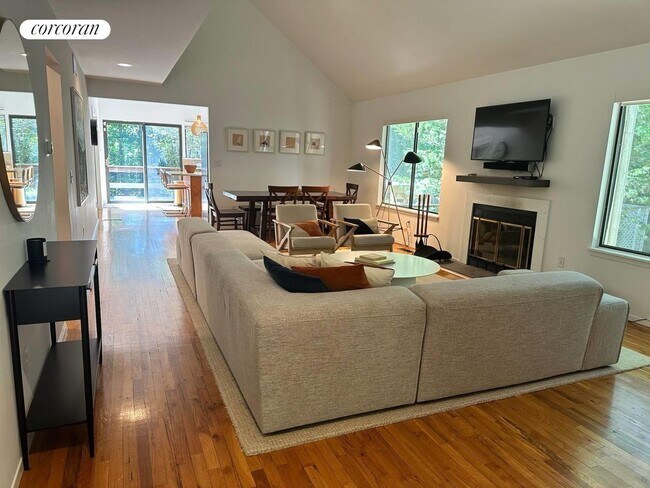 Photo - 12 Orkney Rd