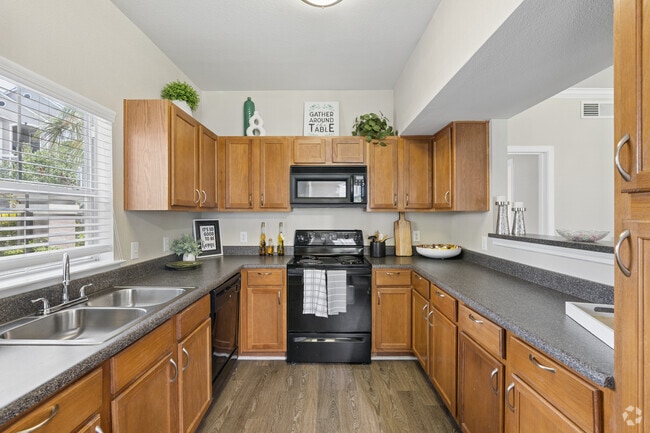 2BR, 2BA - 1,200SF - Kitchen - SYNC at Kingsland Ranch