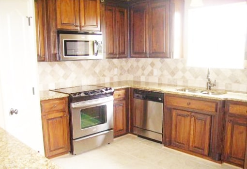 Photo - 508 Falling Water Cir