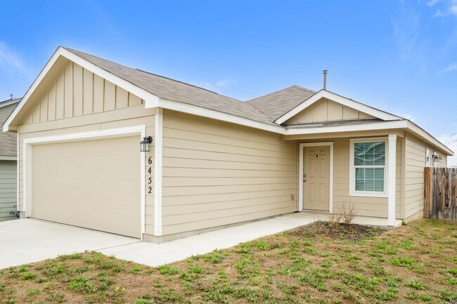 Photo - 6452 Pickaxe Way