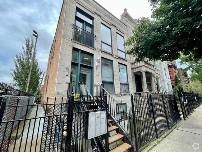 Building Photo - 1537 N Fairfield Ave Unit 2 Rental