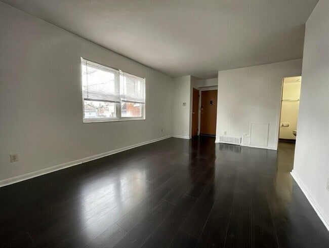 Photo - 1340 King Ave Unit 310