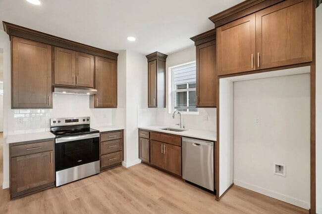 Photo - 1915 NW 18th Ave