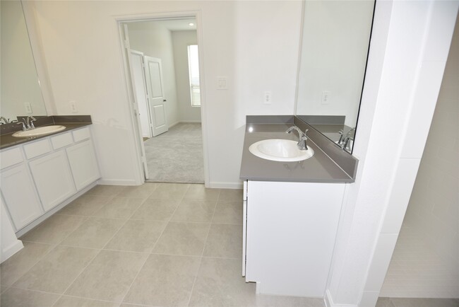 Photo - 15524 Leopard Lily Ln