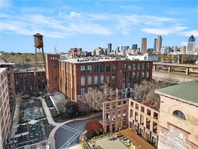 Building Photo - 170 Boulevard NE Unit 305E