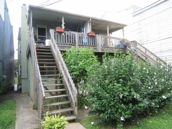 Building Photo - Wood floors, fresh paint, coin laundry, shared yard Unit 1048-2