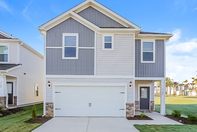 Building Photo - 1105 Orch Strm Dr