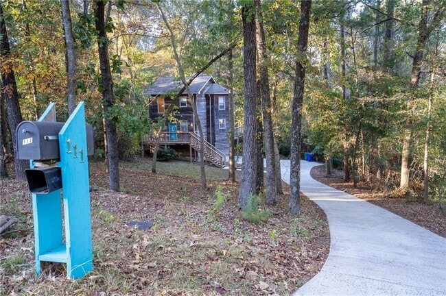 Photo - 111 Chadwick Dr