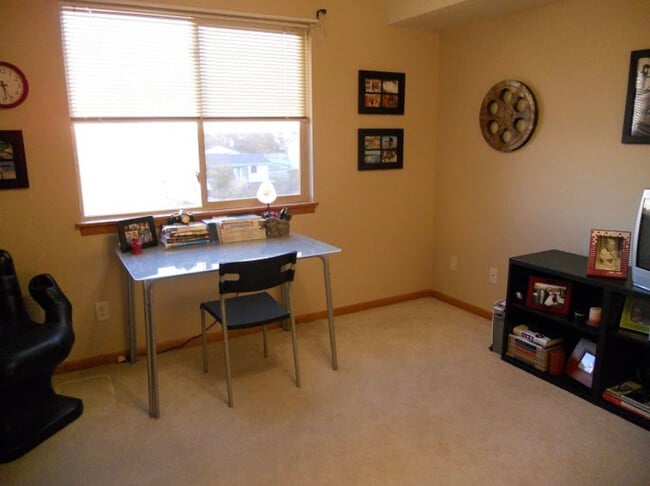 Photo - 10 Zeller Crossing Unit 309