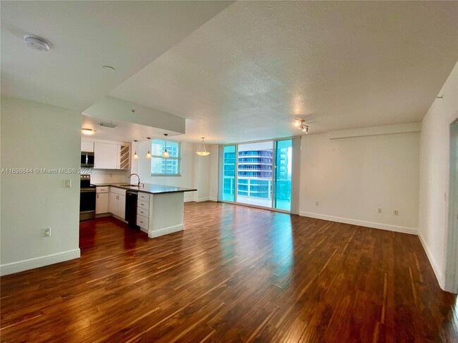 Photo - 1250 S Miami Ave Condominio Unidad # 1901