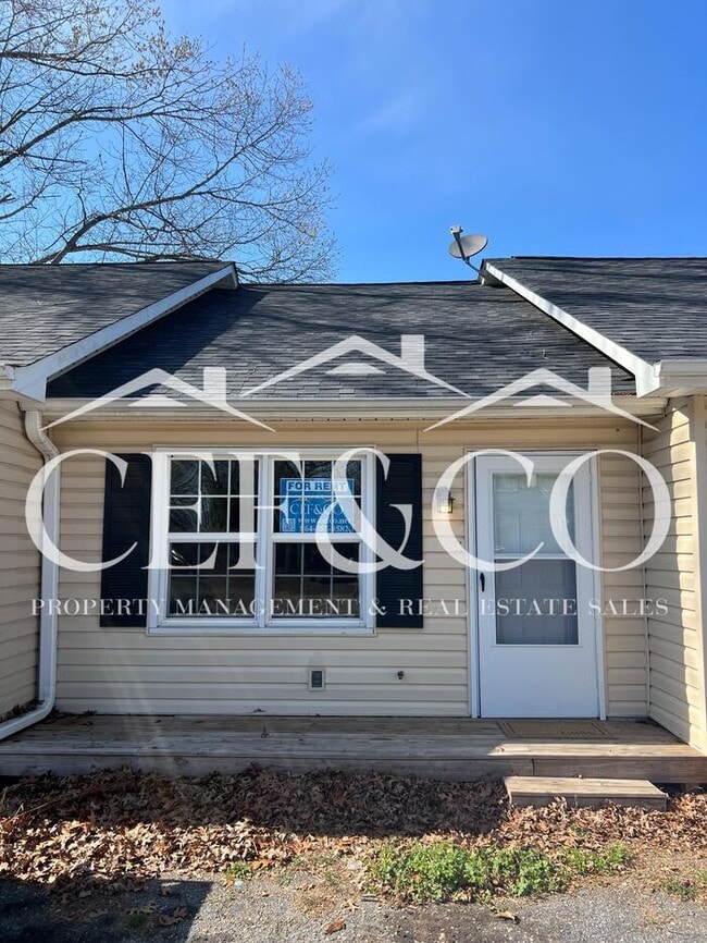 Building Photo - 22-B Rachel Ct