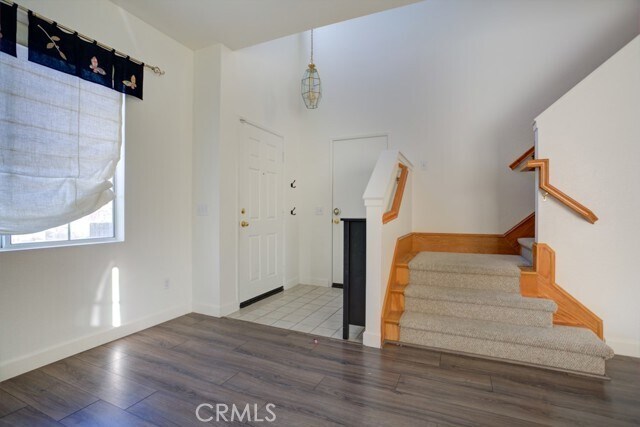 Photo - 15984 Paul Ct