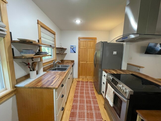 Kitchen - 106 Quail Run Unit Cozy Cottage