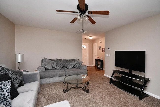 Photo - 4 Riverbed Dr