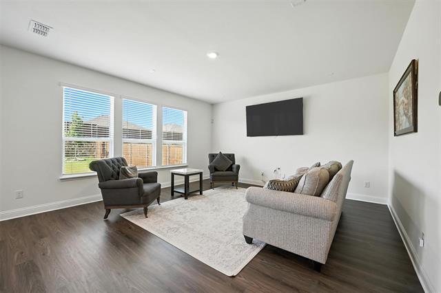 Photo - 964 Burnett Dr