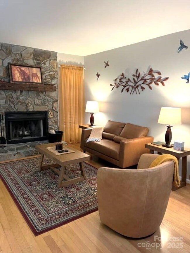 Photo - 8103 Circle Tree Ln