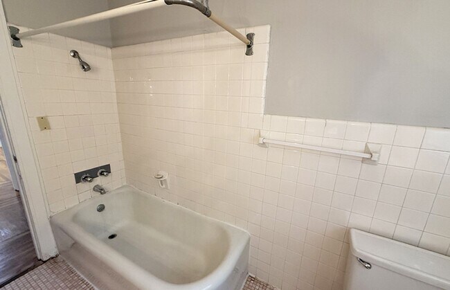 Photo - 3015 Clifton Ave Unit 3015-01