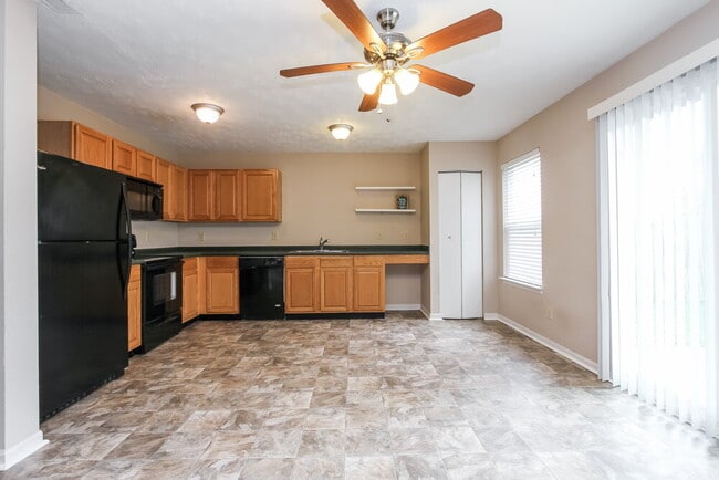 Photo - 105 Winterwood Dr