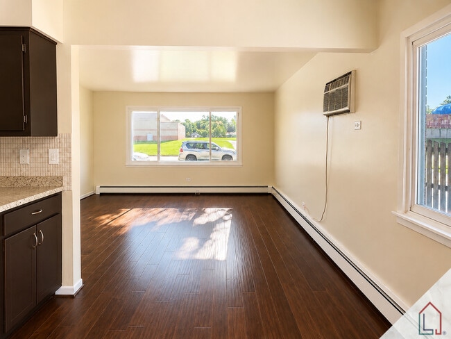 Photo - 18213 Morgan Ave Unit 1N