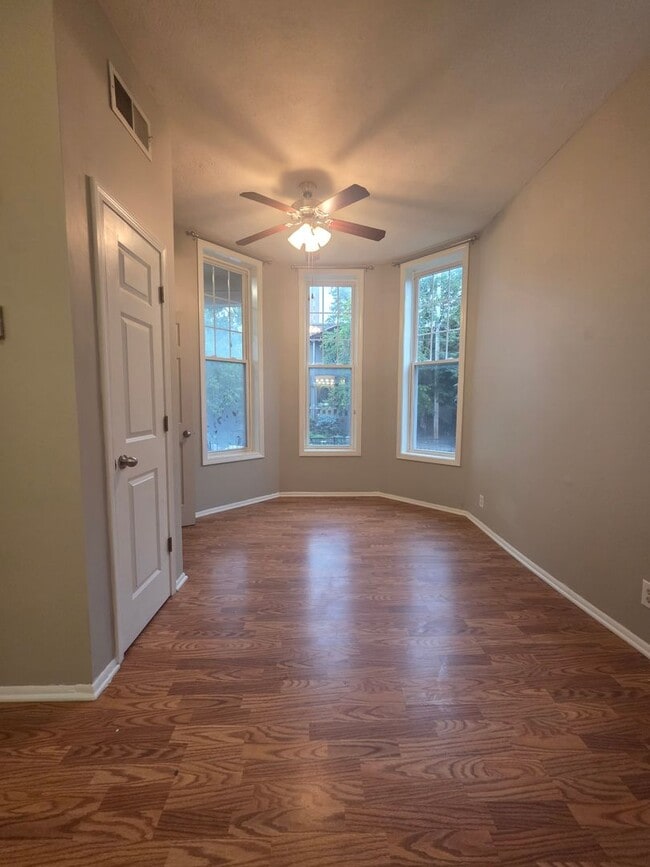 563 S 26th Ave Apartments