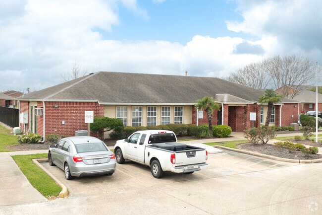 Leasing Office - Casa Quintana