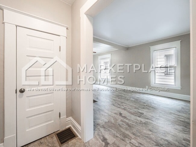 Photo - 1105 May St