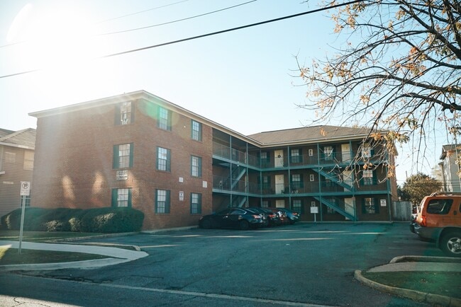 College Place - College Place Apartments