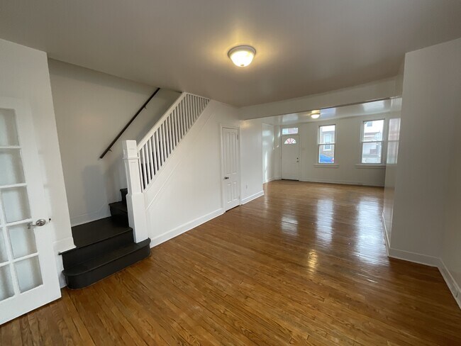 Photo - 213 Jefferson Ave