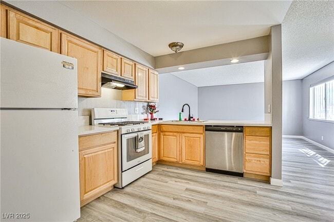 Photo - 4280 Tara Ave Unit 1