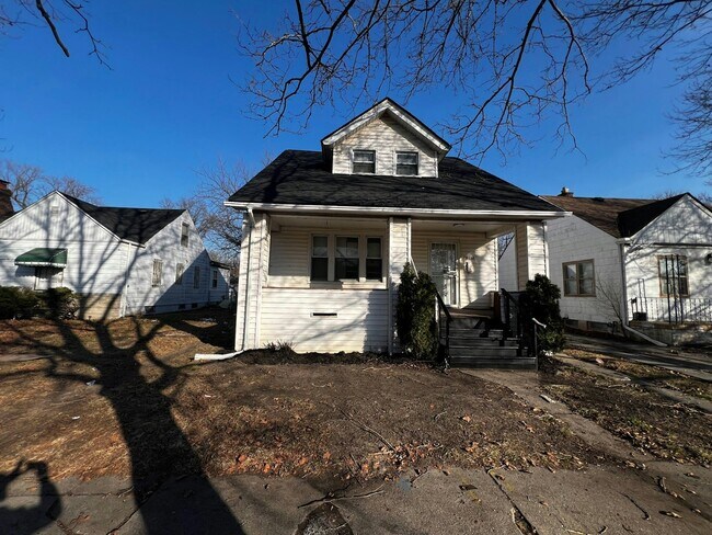 19254 Lumpkin Street - 19254 Lumpkin Street House