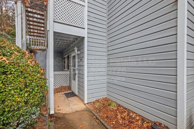 Photo - 1306 Natchez Trace