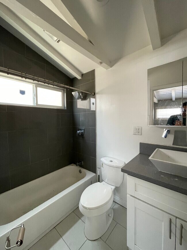 Photo - 4563 W 159th St Unit 4565