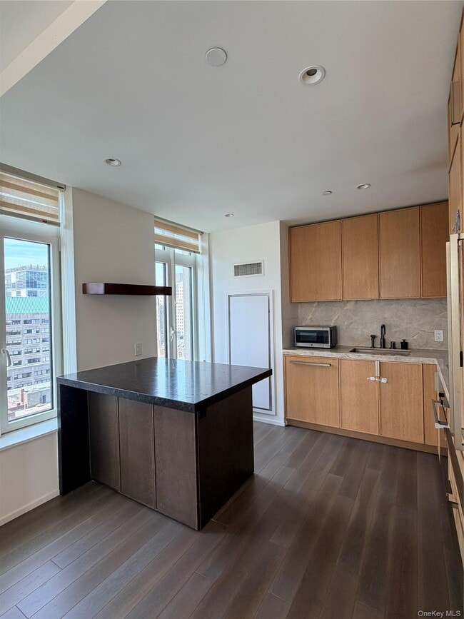 Photo - 543 W 122nd St Unit 16E