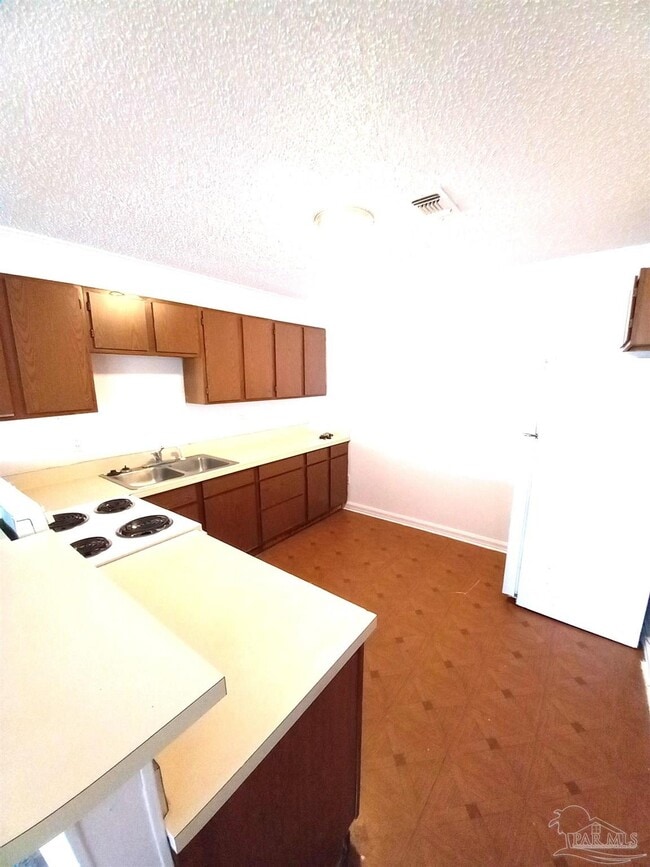 Photo - 419 N Wentworth St