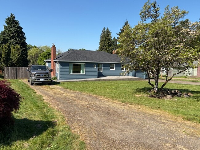 Photo - 15119 SE Kronberg Ave