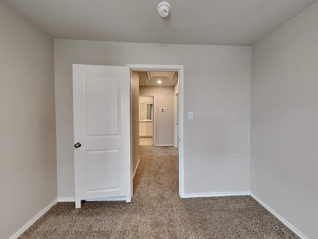 Photo - 7343 Cultivator Way