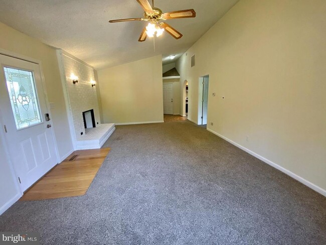 Photo - 10600 Redbird Ln