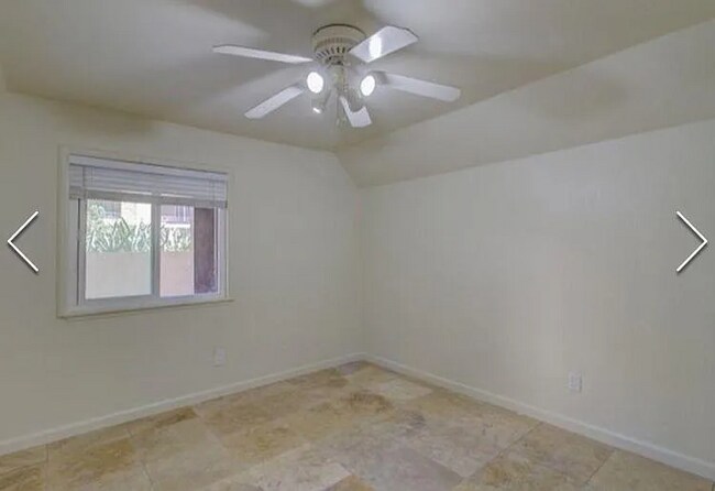 Photo - 3550 Lebon Dr Unidad 6123