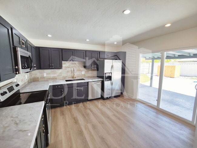 Photo - 7321 E Coronado Rd