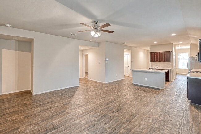 Photo - 15506 Bosque Viejo Trl