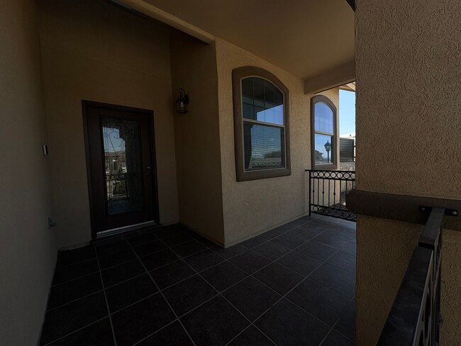 12220 Branell Ln
