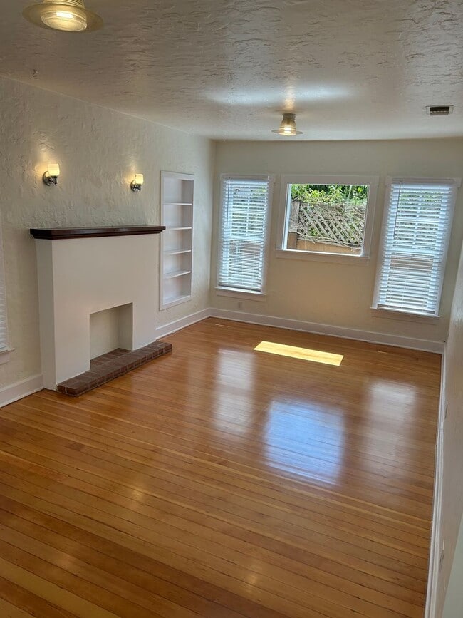 Photo - 2351-2353 OCEAN AVE. Unit 2351