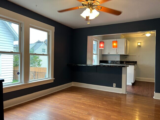 Photo - 288 Ross Park Casa