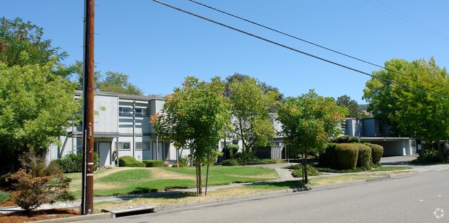Photo - Matanzas Garden Apartments