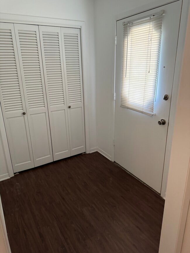 Photo - 1806 Crescent Dr
