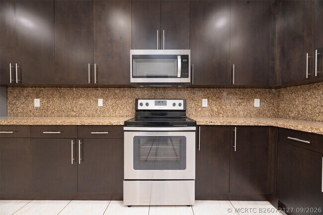 Photo - 3707 Polk St